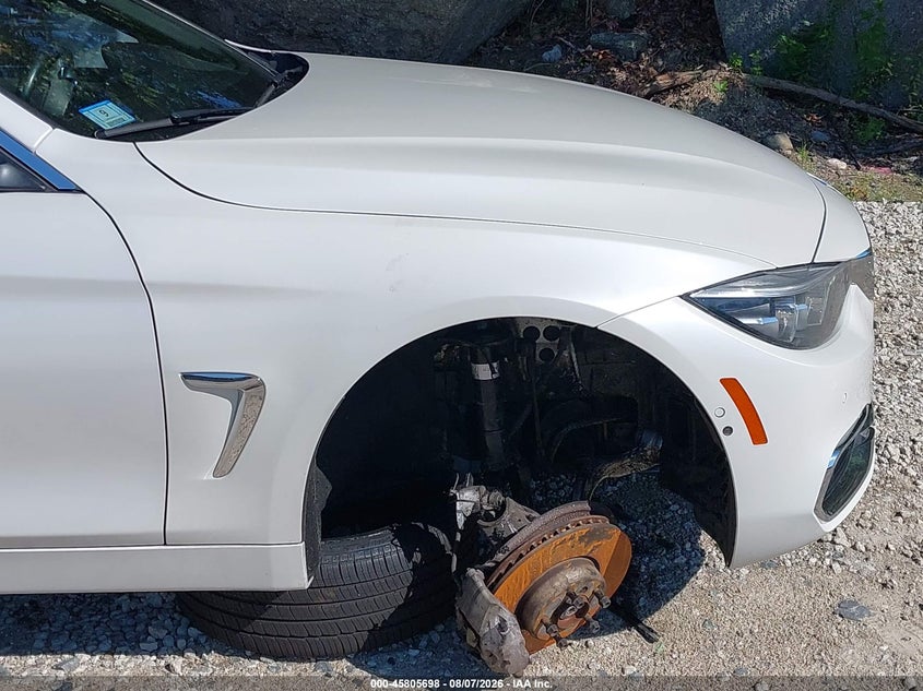 2018 BMW 4er VIN WBA4Z7C58JEA33596 IAAI salvage auction — RIGHT FRONT, Wait Title, sold $9,900 on 2026-08-28 (photo 6)