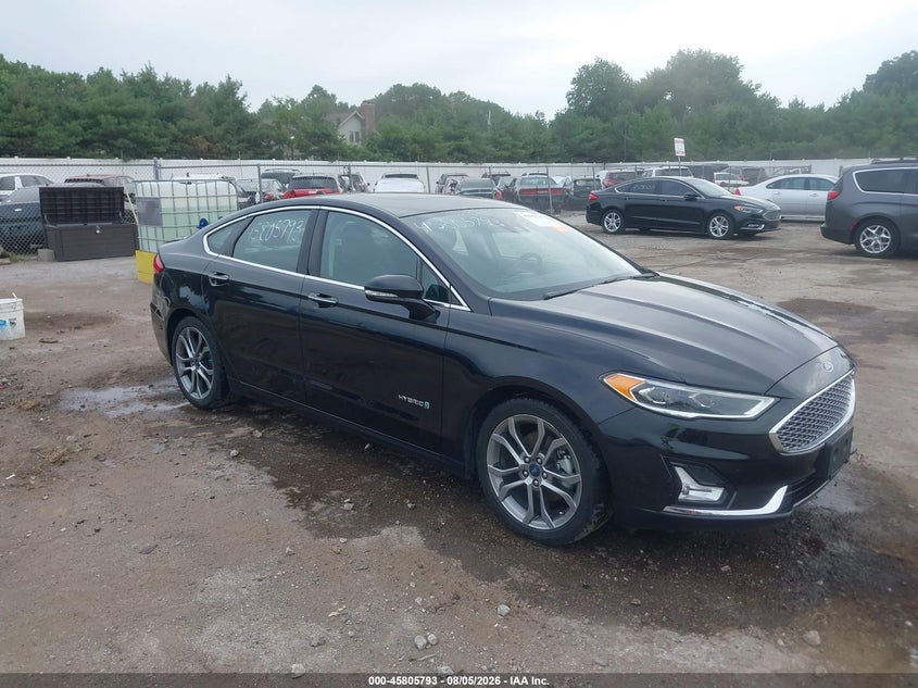 2019 Ford Fusion VIN 3FA6P0RU3KR235609 — IAAI salvage auction photo