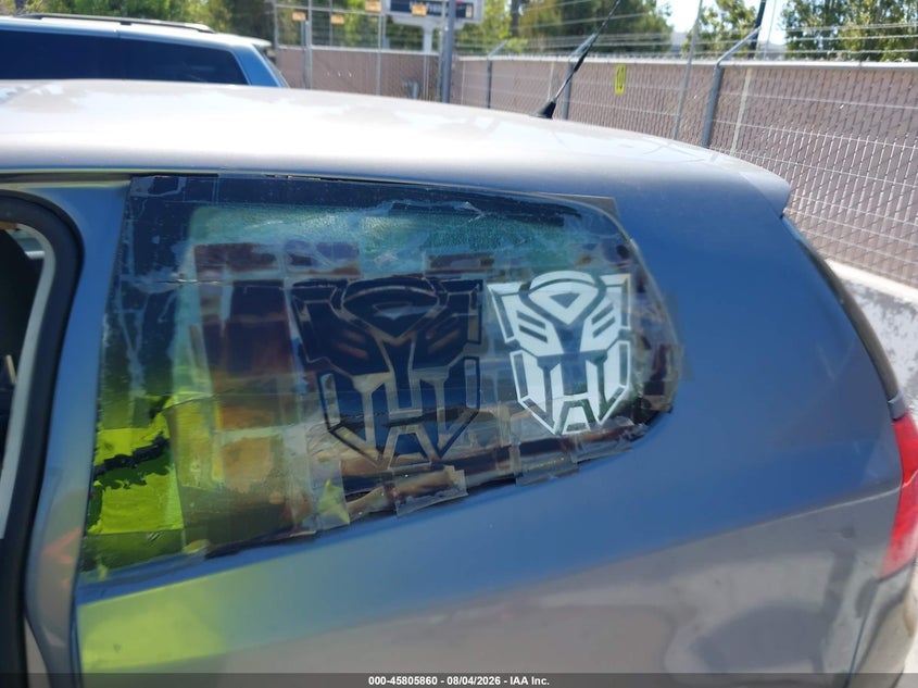 2009 Volkswagen Rabbit VIN WVWBB71K59W088825 IAAI salvage auction — NORMAL WEAR, Clear - Dealer Only (California), sold $250 on 2026-08-12 (photo 6)