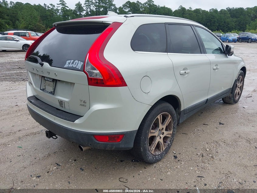 2013 Volvo Xc60 VIN YV4902DZ1D2426623 IAAI salvage auction — NORMAL WEAR, Salvage Title, sold $1,125 on 2026-08-18 (photo 4)