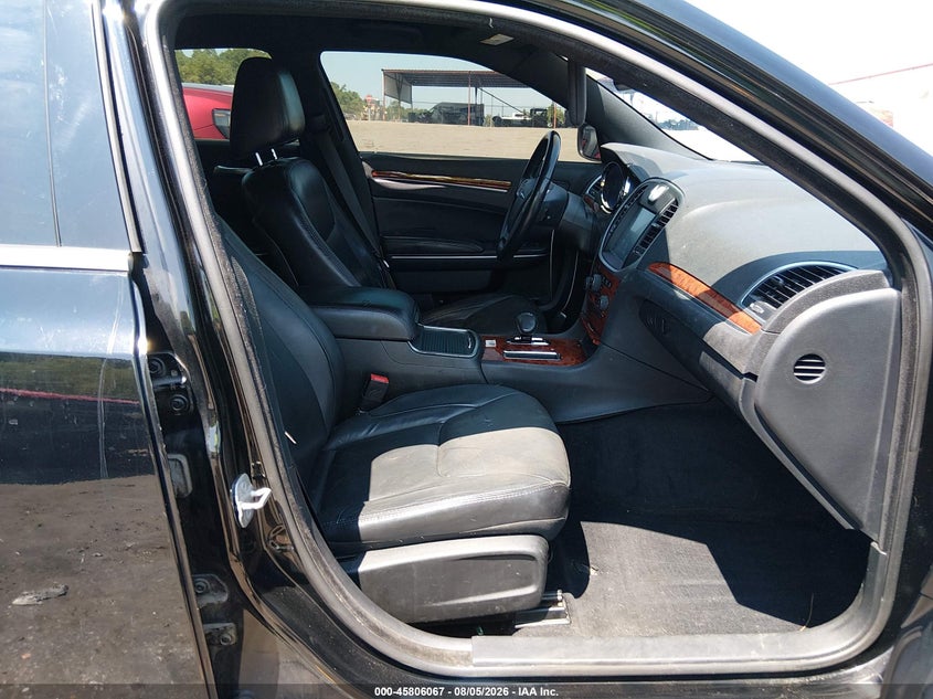 2014 Chrysler 300 VIN 2C3CCAAG6EH327192 IAAI salvage auction — SIDE, Wait Title, sold $1,000 on 2026-09-02 (photo 5)