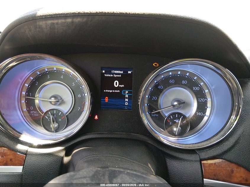 2014 Chrysler 300 VIN 2C3CCAAG6EH327192 IAAI salvage auction — SIDE, Wait Title, sold $1,000 on 2026-09-02 (photo 7)