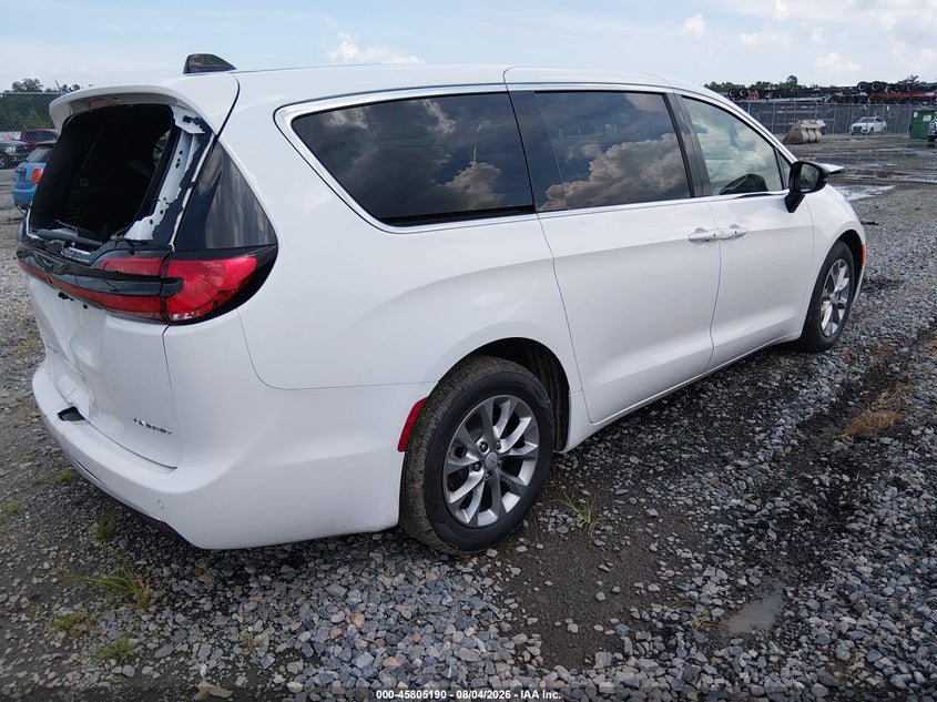 2027 Chrysler Pacifica VIN 2C4RC1GG3VR571714 IAAI salvage auction — REAR END, Wait Title, sold $17,050 on 2026-08-26 (photo 4)
