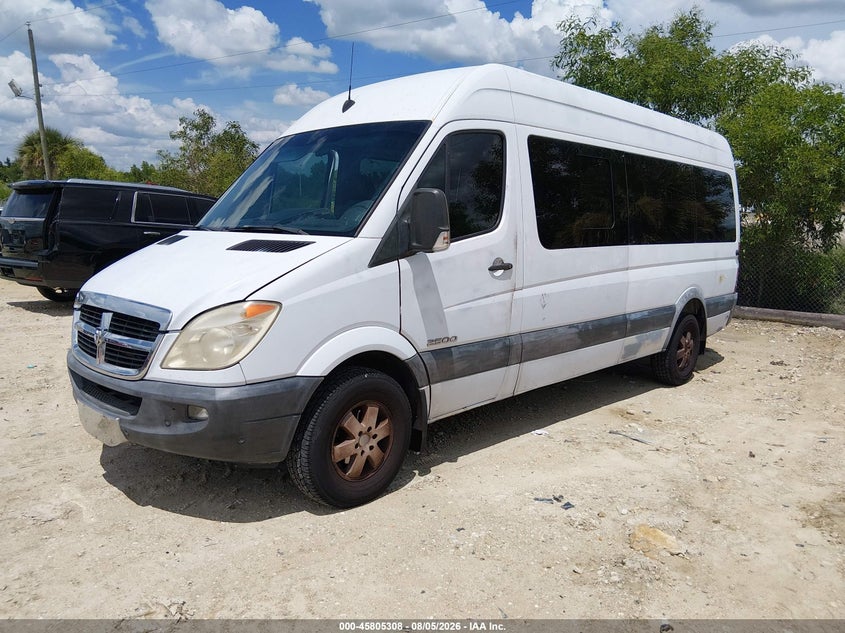 2008 Dodge Sprinter VIN WDWPE845685331603 IAAI salvage auction — REAR END, Rebuildable (Florida), sold $6,400 on 2026-08-18 (photo 2)