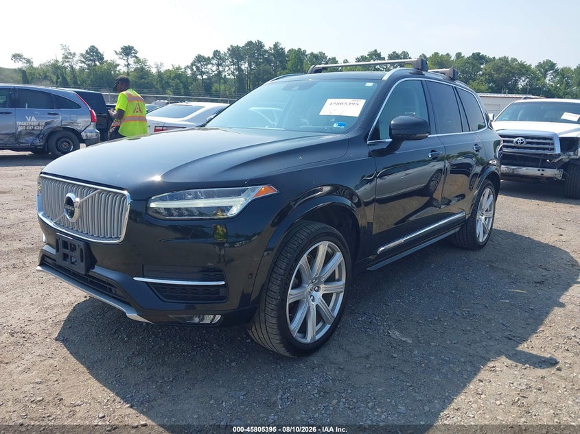 2017 Volvo Xc90 VIN YV4A22PL4H1165188 IAAI salvage auction — SIDE, Salvage (Virginia), sold $4,500 on 2026-08-15 (photo 2)