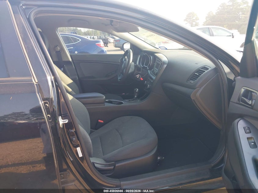 2015 Kia Optima VIN 5XXGM4A70FG466511 IAAI salvage auction — FRONT END, Original (Texas), sold $775 on 2026-10-01 (photo 5)