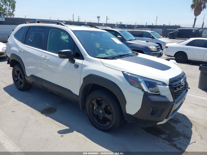 2024 Subaru Forester VIN JF2SKAJC6RH402008 — IAAI salvage auction photo