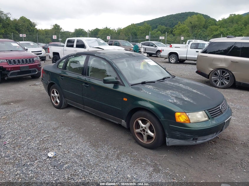 1998 Volkswagen Passat VIN WVWMA63B6WE118175 IAAI salvage auction — NORMAL WEAR, Clear (Virginia), sold $25 on 2026-08-11 (photo 1)