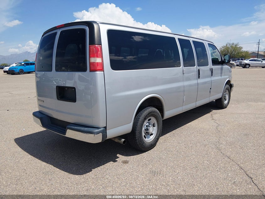 2017 Chevrolet Express 3500 VIN 1GAZGPFG7H1270955 IAAI salvage auction — NORMAL WEAR, Sf97 (Arizona), sold $16,375 on 2026-09-10 (photo 4)