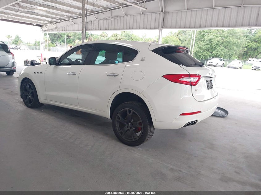 2019 Maserati Levante VIN ZN661XUA2KX329472 IAAI salvage auction — NORMAL WEAR, Salvage Title, sold $3,700 on 2026-08-24 (photo 3)
