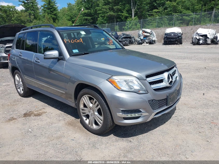 2015 Mercedes-benz Glk-klasse VIN WDCGG8JB3FG381538 IAAI salvage auction — WATER/FLOOD, Salvage Title, sold $3,150 on 2026-08-14 (photo 1)