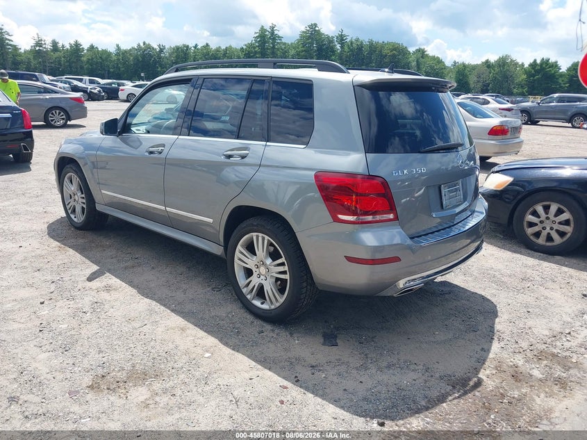 2015 Mercedes-benz Glk-klasse VIN WDCGG8JB3FG381538 IAAI salvage auction — WATER/FLOOD, Salvage Title, sold $3,150 on 2026-08-14 (photo 3)
