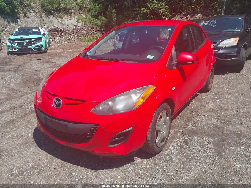 2012 Mazda 2 VIN JM1DE1KZ0C0133219 IAAI salvage auction — NORMAL WEAR, Clear (Rhode Island), sold $600 on 2026-08-31 (photo 2)