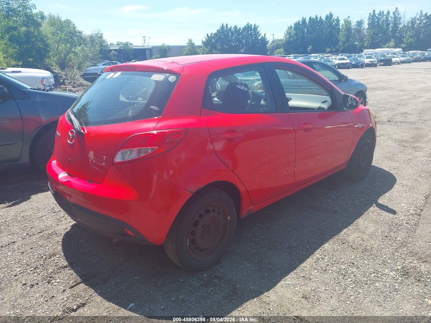 2012 Mazda 2 VIN JM1DE1KZ0C0133219 IAAI salvage auction — NORMAL WEAR, Clear (Rhode Island), sold $600 on 2026-08-31 (photo 4)