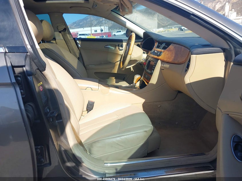 2006 Mercedes-benz Cls-class VIN WDDDJ75X06A014647 IAAI salvage auction — FRONT END, Salvage (California), sold $475 on 2026-08-14 (photo 5)