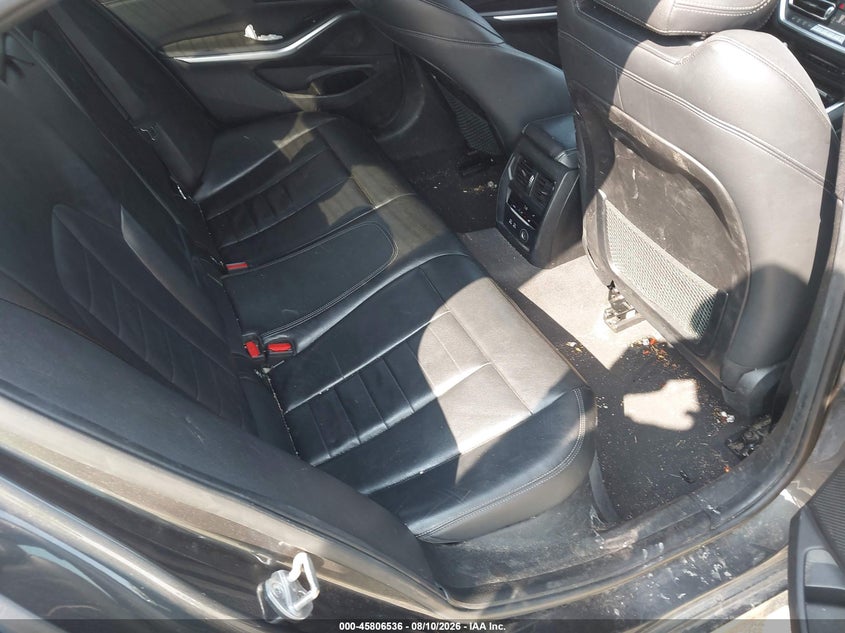 2019 BMW 3er VIN WBA5R1C59KAK09143 IAAI salvage auction — ALL OVER, Salvage (Virginia), sold $8,700 on 2026-08-29 (photo 8)