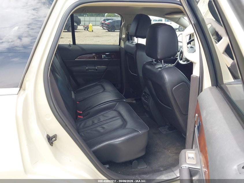 2015 Lincoln Mkx VIN 2LMDJ6JK3FBL34922 IAAI salvage auction — NORMAL WEAR, Clear (Georgia), sold $1,650 on 2026-09-03 (photo 8)