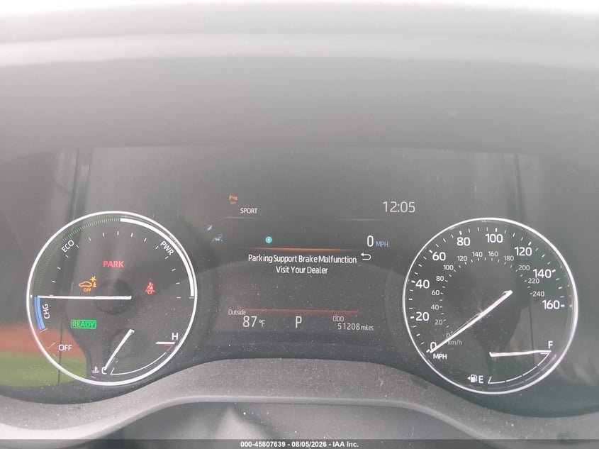 2024 Toyota Sienna VIN 5TDESKFC3RS145525 IAAI salvage auction — REAR END, Salvage Title, sold $20,400 on 2026-08-20 (photo 7)