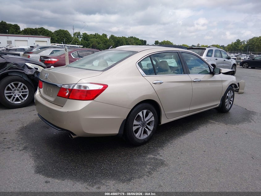 2013 Honda Accord VIN 1HGCR2F34DA246096 IAAI salvage auction — FRONT END, Salvage (North Carolina), sold $2,900 on 2026-08-24 (photo 4)