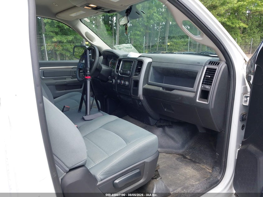 2017 Ram 1500 VIN 3C6JR6DG4HG708173 IAAI salvage auction — NORMAL WEAR, SF97 (Virginia), sold $13,300 on 2026-08-19 (photo 5)