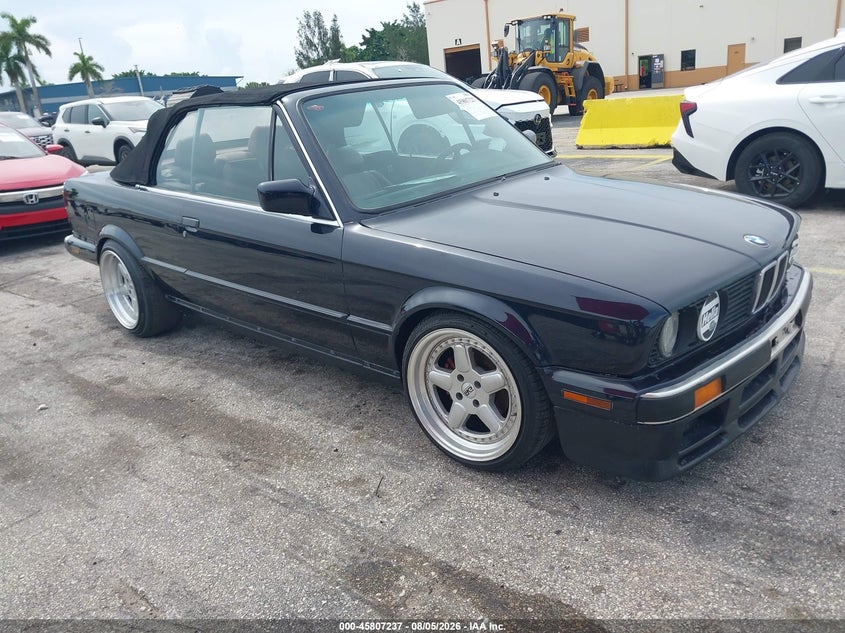 1988 BMW 3 series VIN WBABB1305J8273097 IAAI salvage auction — MECHANICAL, Clear (Florida), sold $10,075 on 2026-08-20 (photo 1)
