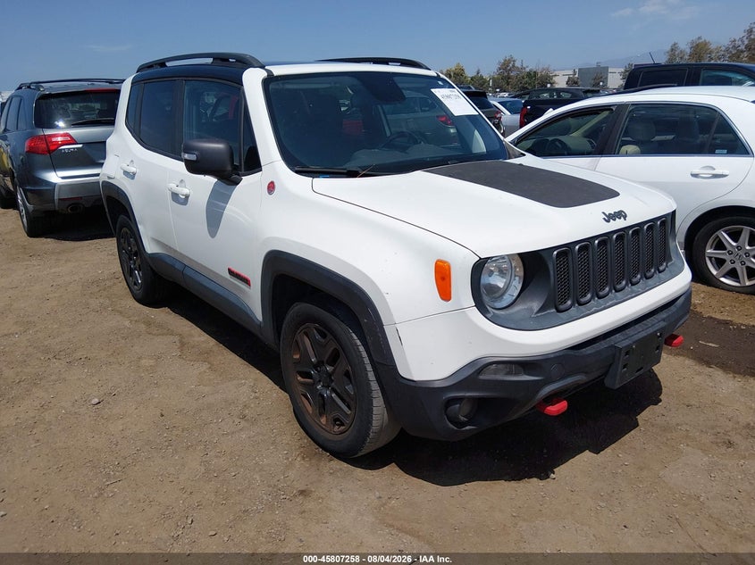 2018 Jeep Renegade VIN ZACCJBCBXJPG88698 IAAI salvage auction — NORMAL WEAR, Salvage Title, sold $1,975 on 2026-08-10 (photo 1)