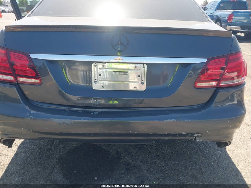 2014 Mercedes-benz E-klasse VIN WDDHF9FB0EA960327 IAAI salvage auction — REAR END, Salvage (California), sold $3,625 on 2026-08-17 (photo 6)
