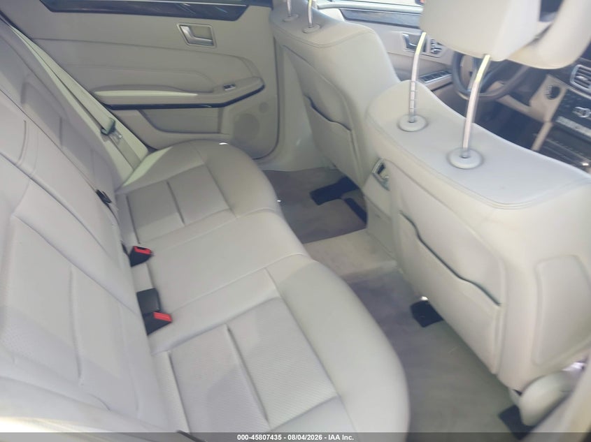 2014 Mercedes-benz E-klasse VIN WDDHF9FB0EA960327 IAAI salvage auction — REAR END, Salvage (California), sold $3,625 on 2026-08-17 (photo 8)