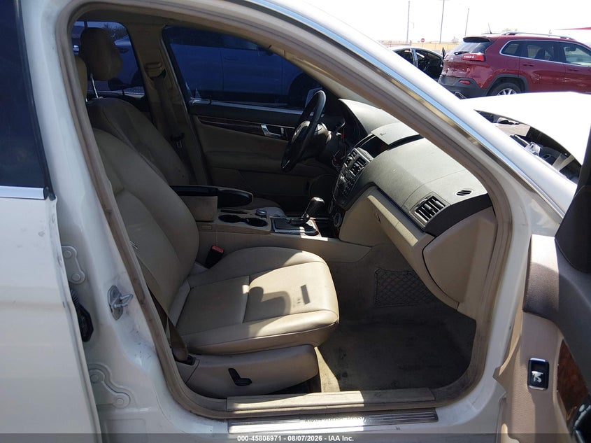 2010 Mercedes-benz C class VIN WDDGF5EB3AR119846 IAAI salvage auction — FRONT END, Salvage (Nevada), sold $100 on 2026-08-21 (photo 5)