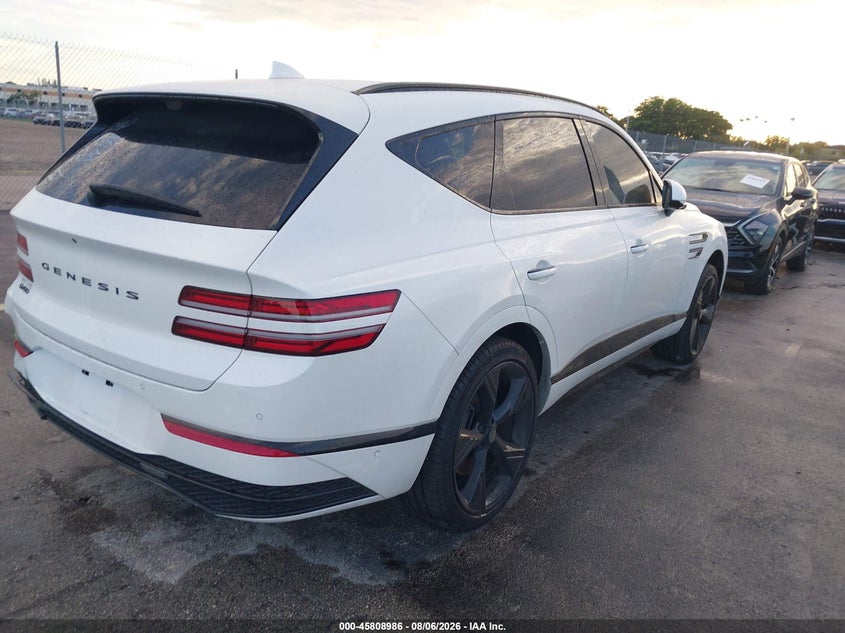 2026 Genesis Gv80 VIN KMUHCESC1TU312031 IAAI salvage auction — REAR END, Salvage Title, sold $45,800 on 2026-09-10 (photo 4)
