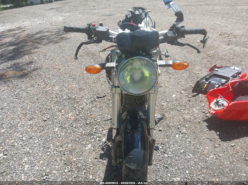 2006 Ducati Monster VIN ZDM1RAAN56B084778 IAAI salvage auction — SIDE, Salvage (Virginia), sold $150 on 2026-09-02 (photo 5)