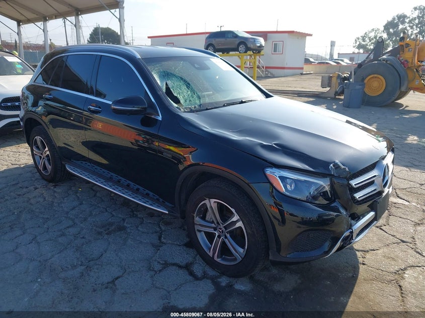 2019 Mercedes-benz Glc VIN WDC0G5EB3KF532386 IAAI salvage auction — RIGHT FRONT, Salvage (California), sold $10,175 on 2026-08-13 (photo 1)