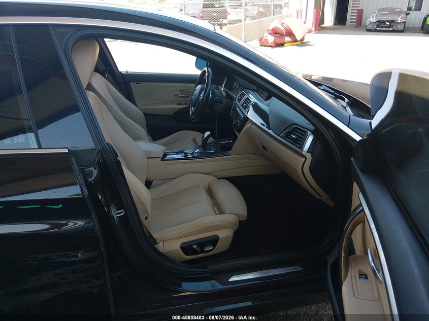 2019 BMW 4er VIN WBA4J1C52KBM13134 IAAI salvage auction — SIDE, Salvage (Arizona), sold $3,350 on 2026-08-16 (photo 5)