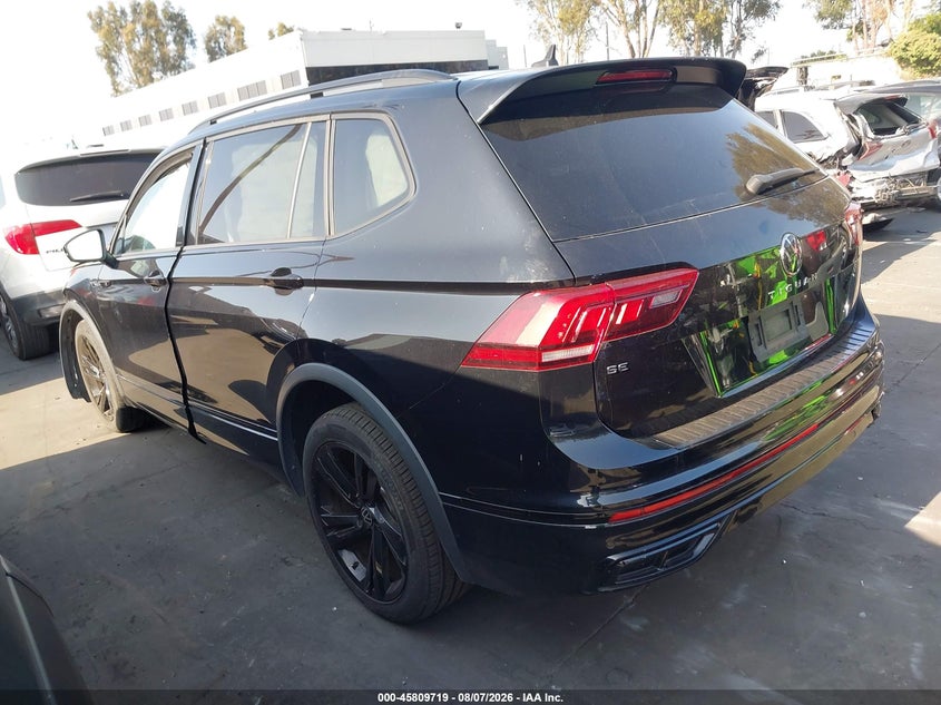 2023 Volkswagen Tiguan VIN 3VVCB7AX6PM140977 IAAI salvage auction — RIGHT FRONT, Salvage Title, sold $4,950 on 2026-09-19 (photo 3)