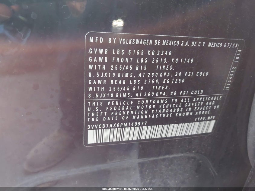 2023 Volkswagen Tiguan VIN 3VVCB7AX6PM140977 IAAI salvage auction — RIGHT FRONT, Salvage Title, sold $4,950 on 2026-09-19 (photo 9)