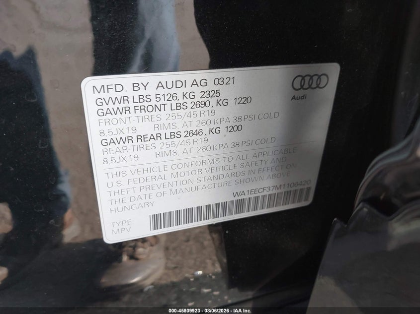 2021 Audi Q3 VIN WA1EECF37M1106420 IAAI salvage auction — REAR END, Wait Title, sold $10,550 on 2026-08-28 (photo 9)