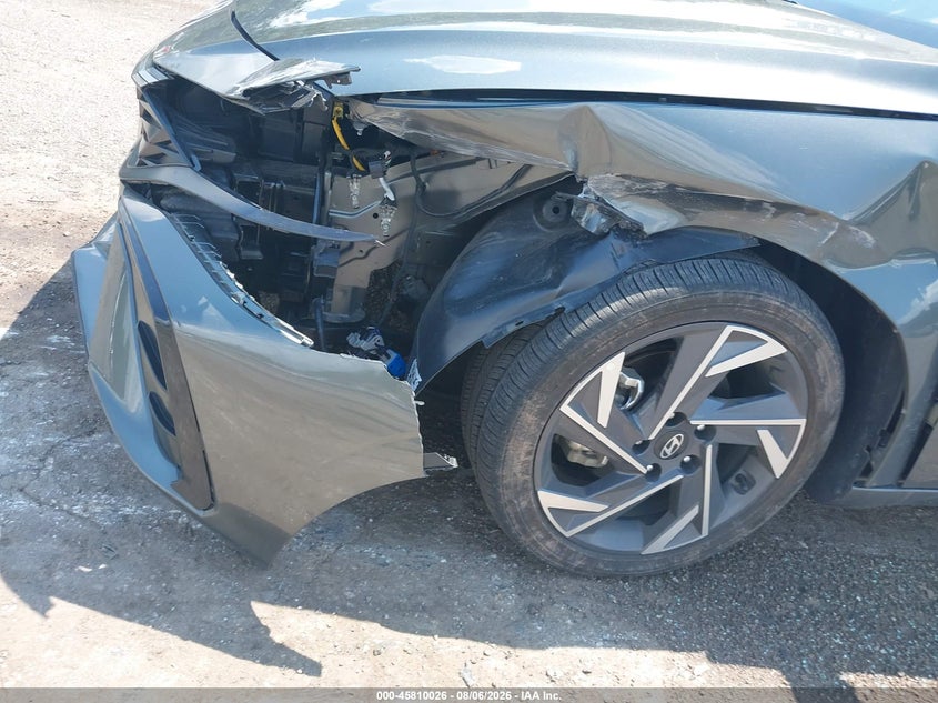 2025 Hyundai Elantra VIN KMHLN4DJ0SU130845 IAAI salvage auction — FRONT END, Salvage Title, sold $8,350 on 2026-08-21 (photo 6)