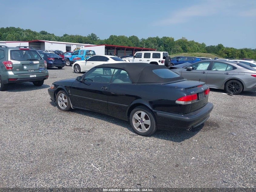 2002 Saab 9-3 VIN YS3DF75K427012528 IAAI salvage auction — NORMAL WEAR, Clear (Delaware), sold $650 on 2026-08-17 (photo 3)