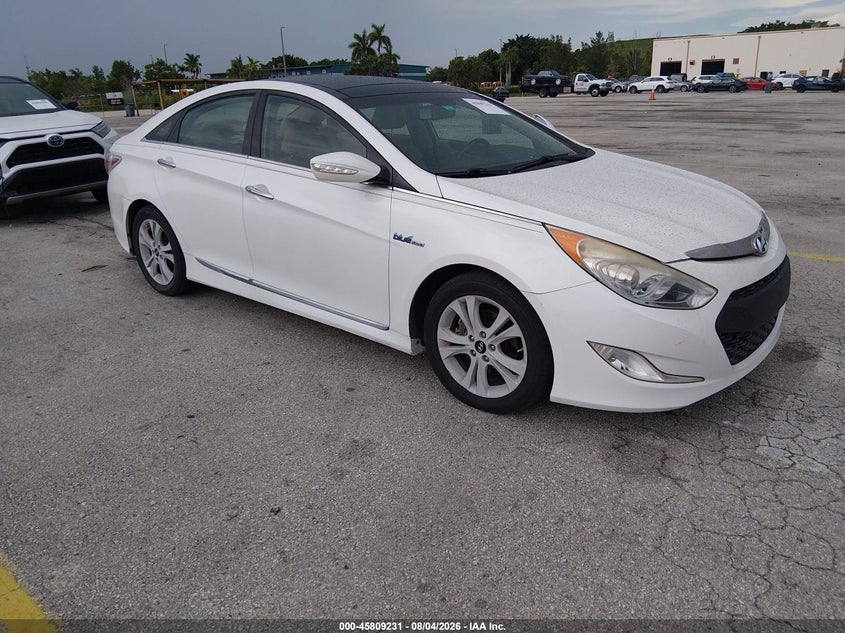2012 Hyundai Sonata VIN KMHEC4A41CA027885 IAAI salvage auction — NORMAL WEAR, Clear (Florida), sold $425 on 2026-08-28 (photo 1)