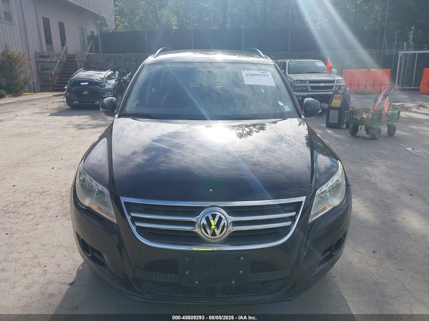 2015 Volkswagen Tiguan VIN WVGBV7AXXFW582396 IAAI salvage auction — NORMAL WEAR, Clear (New York), sold $1,225 on 2026-08-12 (photo 6)