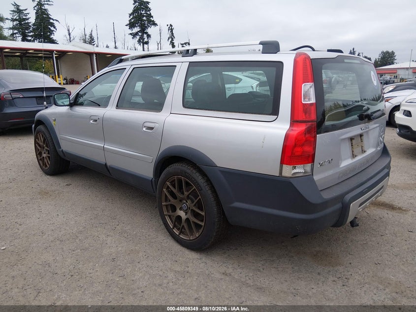 2005 Volvo Xc70 VIN YV1SZ592051180835 IAAI salvage auction — NORMAL WEAR, Affidavit In Lieu Of Title - Non-Public (Washington), sold $250 on 2026-08-19 (photo 3)