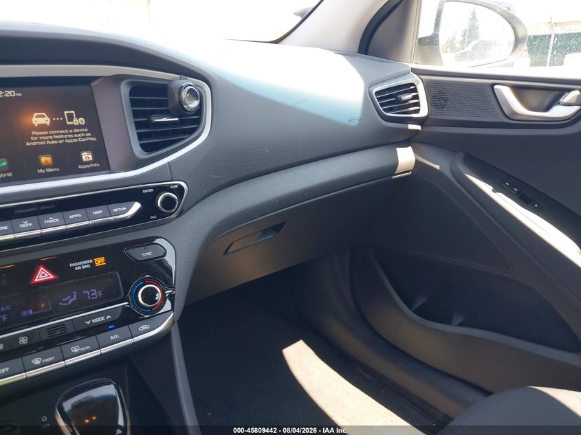 2019 Hyundai Ioniq hybrid VIN KMHC65LC3KU156362 IAAI salvage auction — NORMAL WEAR, Sf97 (New York), sold $8,500 on 2026-08-20 (photo 6)