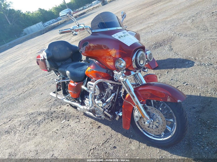 2010 Harley-davidson FLHTCUSE VIN 1HD1PR815AB952157 IAAI salvage auction — RIGHT SIDE, Salvage - Greater Than 75% (Maryland), sold $1,800 on 2026-09-09 (photo 1)