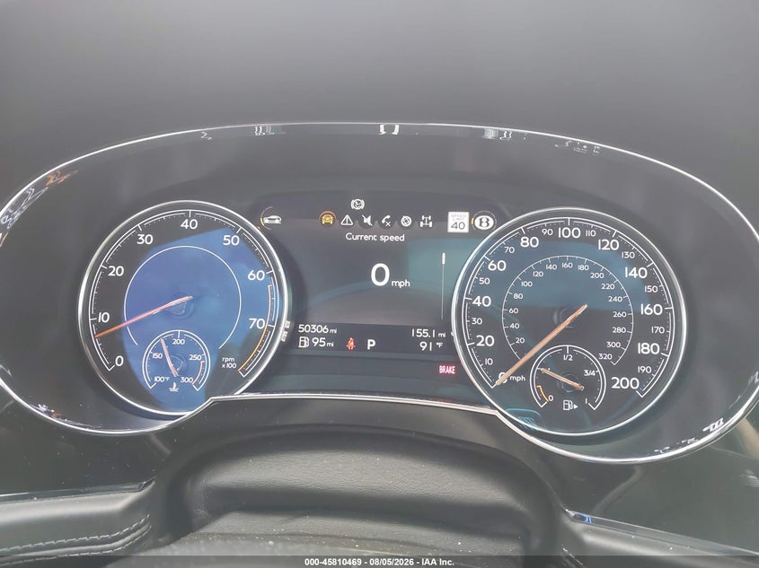 2017 Bentley Bentayga VIN SJAAC2ZV1HC013275 IAAI salvage auction — NORMAL WEAR, Salvage Title, sold $45,000 on 2026-09-03 (photo 7)