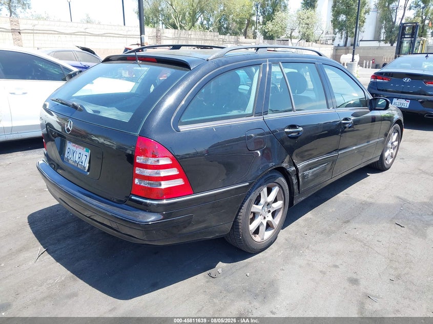 2005 Mercedes-benz C class VIN WDBRH61J35F585637 IAAI salvage auction — RIGHT SIDE, Salvage Certificate (California), sold $275 on 2026-08-28 (photo 6)