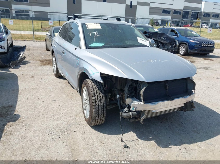 2022 Audi Q5 VIN WA1GAAFYXN2092397 — IAAI salvage auction photo