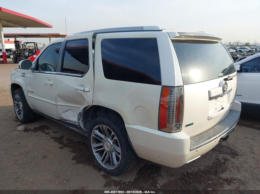 2012 Cadillac Escalade VIN 1GYS4CEF0CR251364 IAAI salvage auction — SIDE, Salvage (Arizona), sold $3,650 on 2026-09-01 (photo 3)