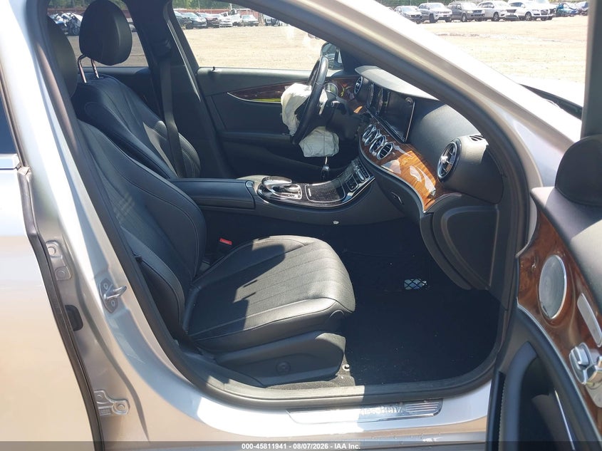 2017 Mercedes-benz VIN WDDZF4KB6HA233601 IAAI salvage auction — FRONT END, Salvage Title, sold $5,200 on 2026-08-21 (photo 5)