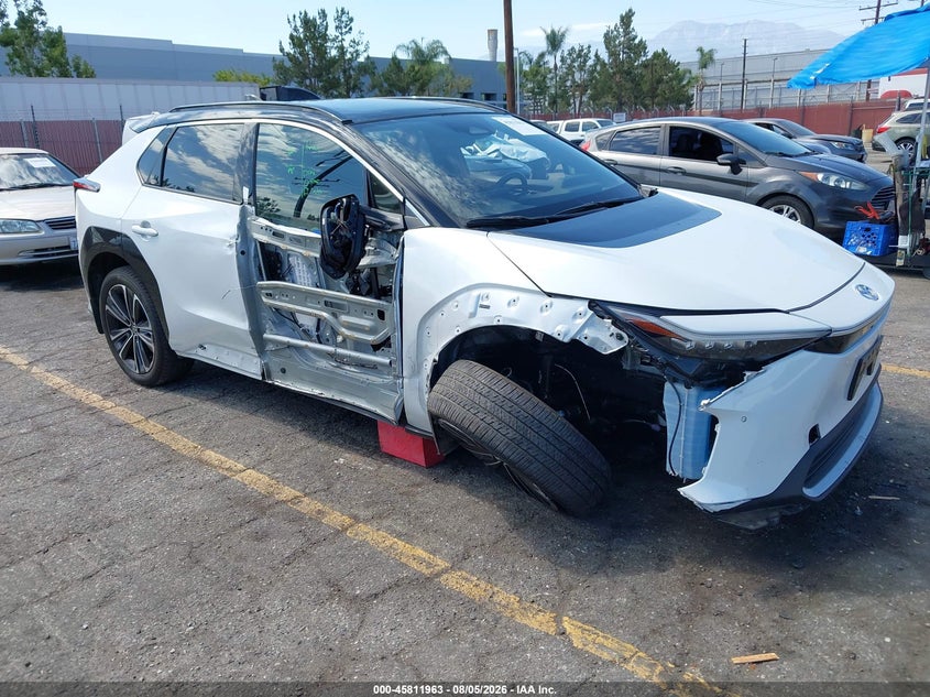2023 Toyota Bz4x VIN JTMABACA7PA023160 — IAAI salvage auction photo