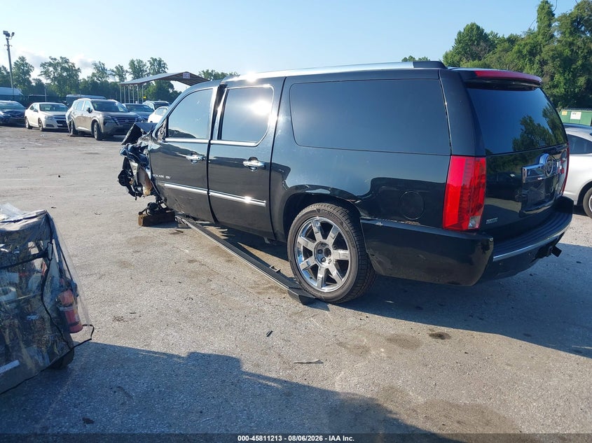2011 Cadillac Escalade esv VIN 1GYS4JEF4BR132851 IAAI salvage auction — NORMAL WEAR, Clear (Maryland), sold $825 on 2026-08-27 (photo 3)